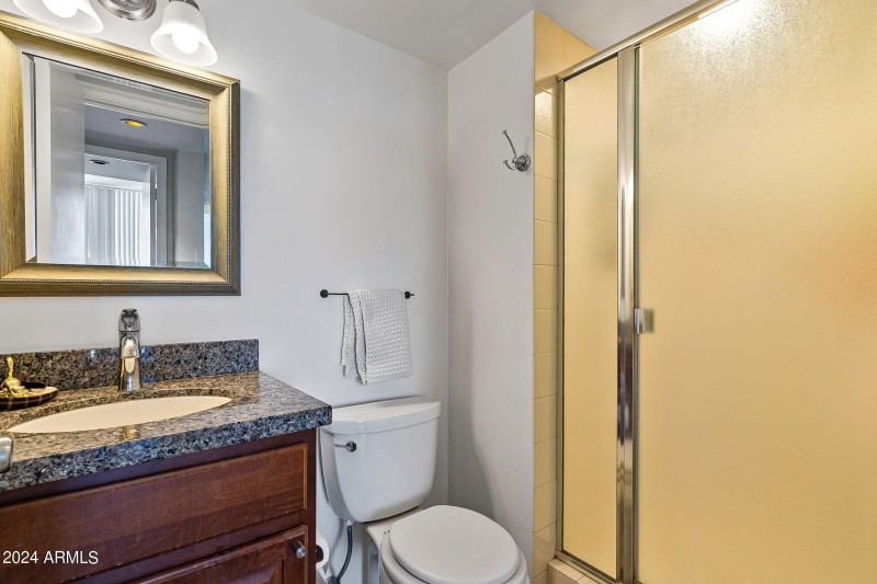 21-web-or-mls-Interior-20