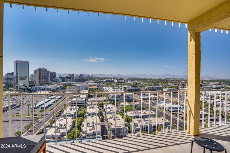 36-web-or-mls-Exterior-1