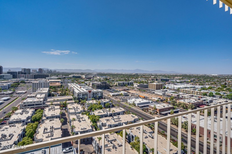 39-web-or-mls-Exterior-4