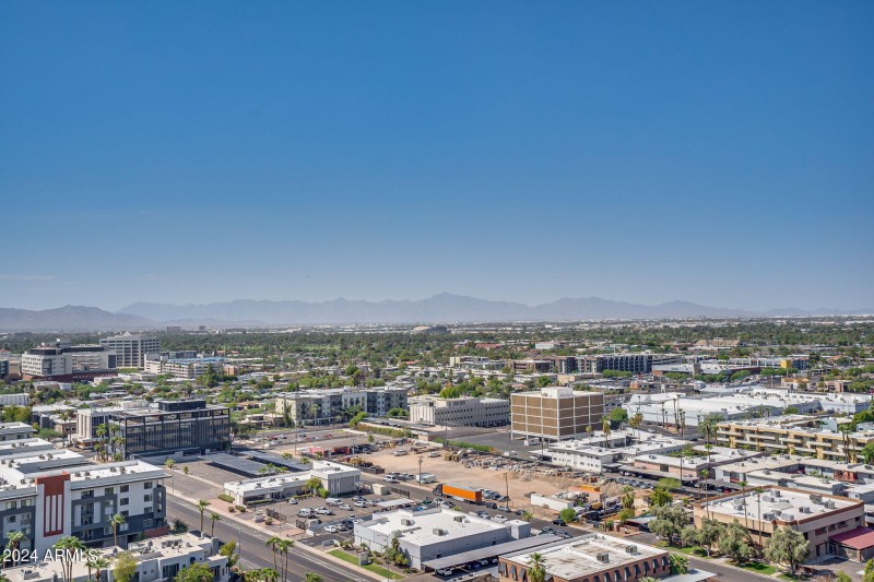 45-web-or-mls-Exterior-10