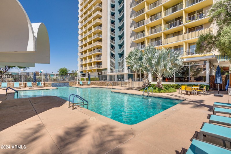 54-web-or-mls-Exterior-14