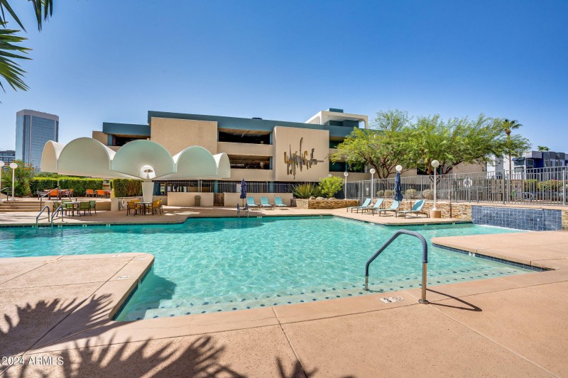 59-web-or-mls-Exterior-19