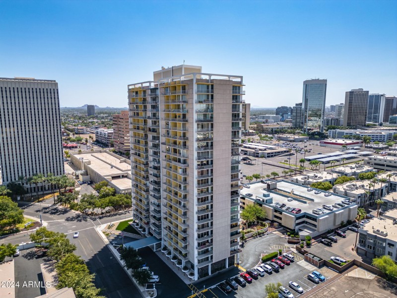 64-web-or-mls-Exterior-26