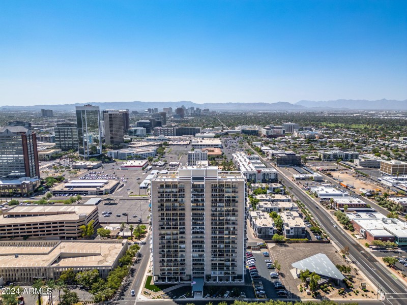 66-web-or-mls-Exterior-28