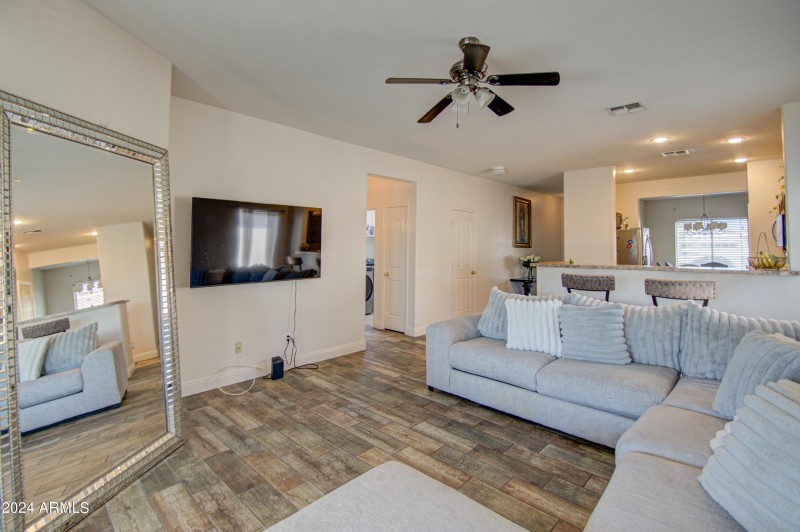 Living Room 4