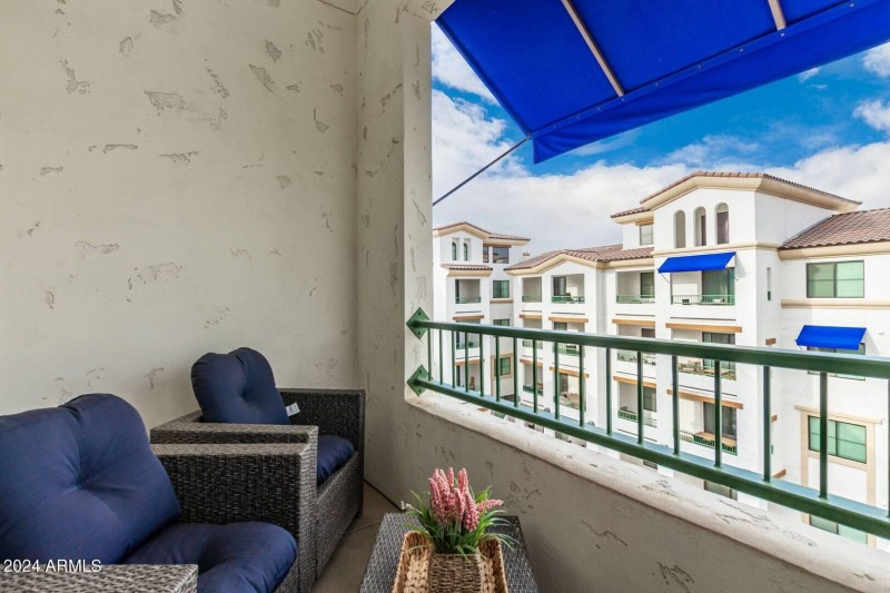 condo 24