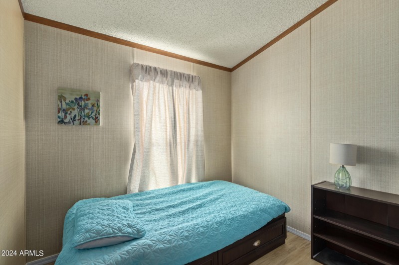 18 - Bedroom3