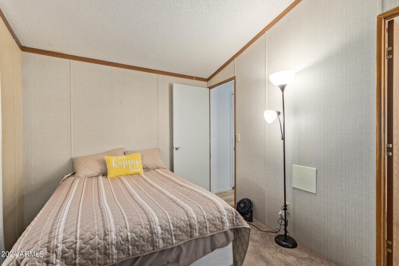 22 - Primary bedroom