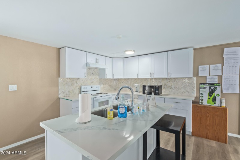 31 - Community kitchen