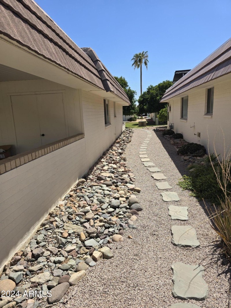 SIDE OF HOME