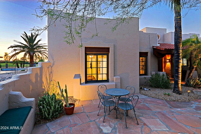 Courtyard 5