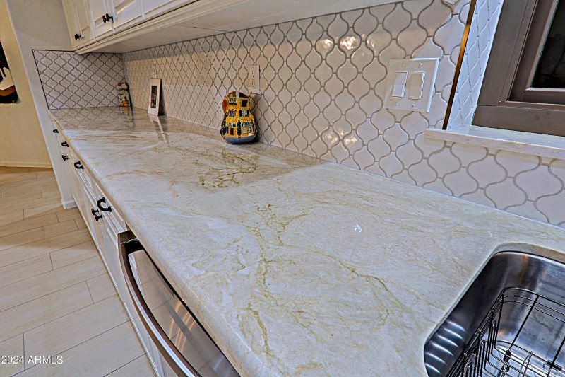 Kitchen 10