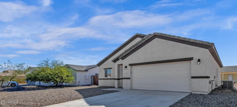 3-web-or-mls-8461-w-altos-dr
