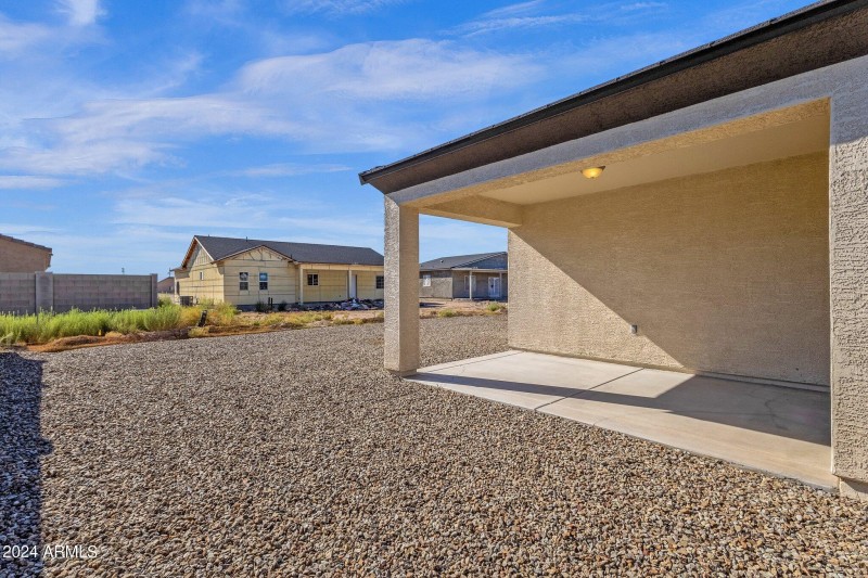 25-web-or-mls-8461-w-altos-dr