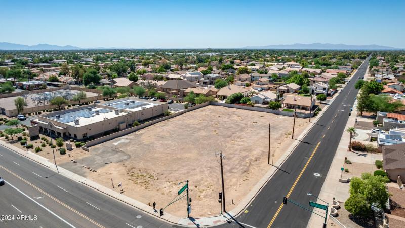 1.1 Acre Corner 35th Ave & Paradise Lane