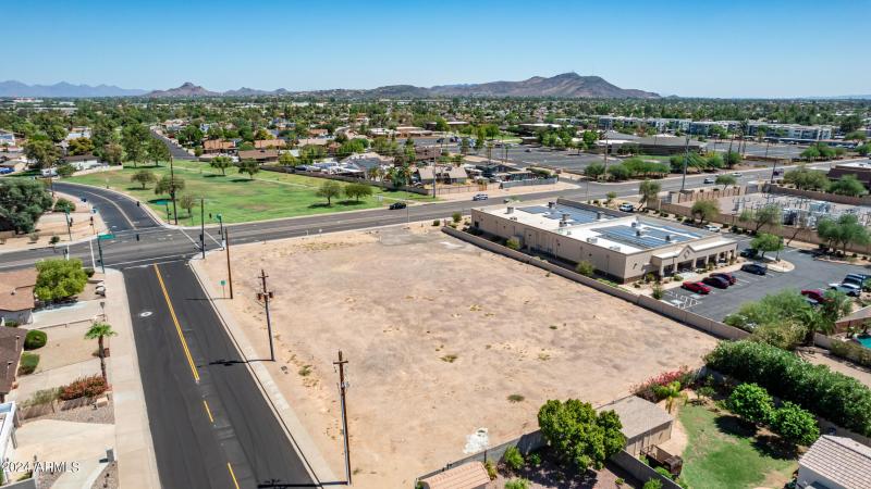 1.1 Acre Corner 35th Ave & Paradise Lane