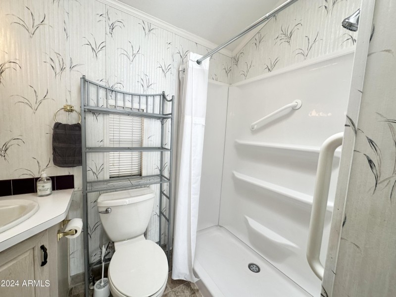 NEWER WALK IN SHOWER