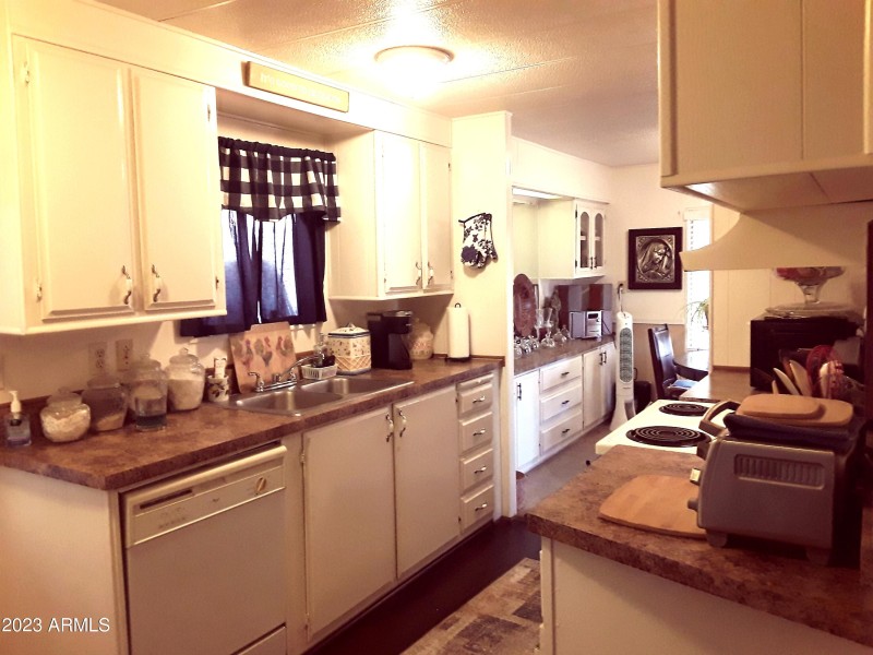Kitchen1