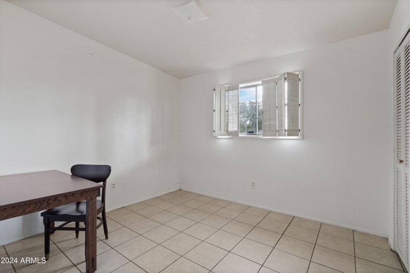 2 Interiors-11