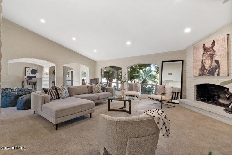 10-Formal Living Room
