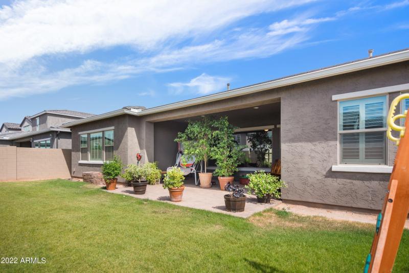 50-10020 E Strobe Ave-50