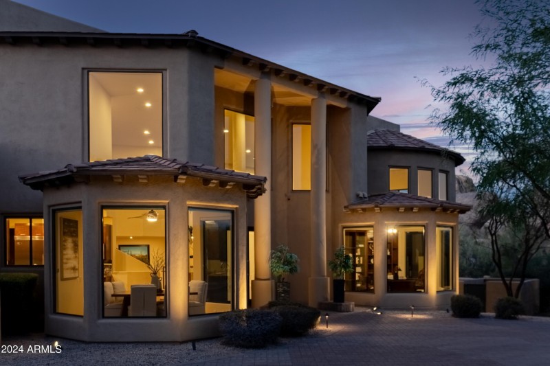 Front Twilight
