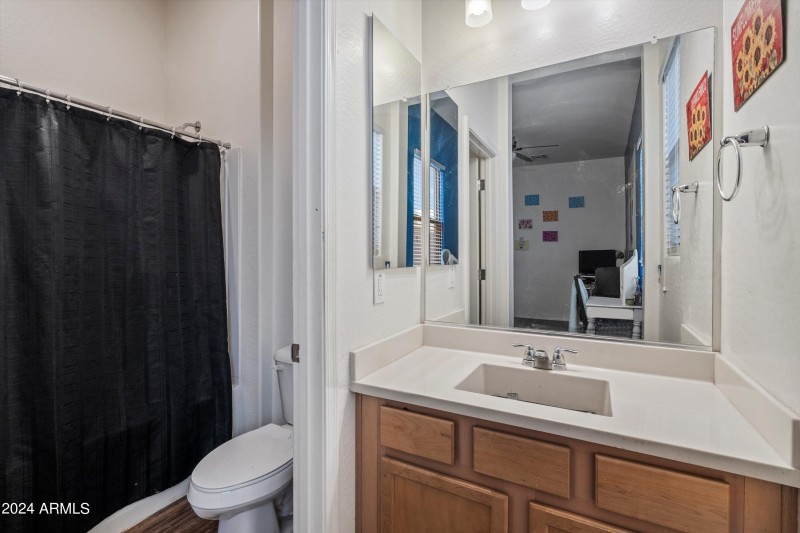 43-Bathroom 2