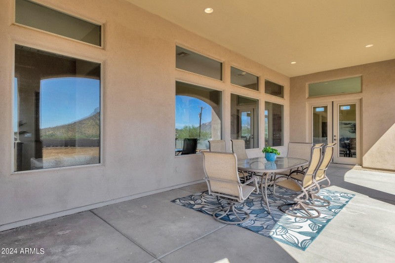 COVERED PATIO