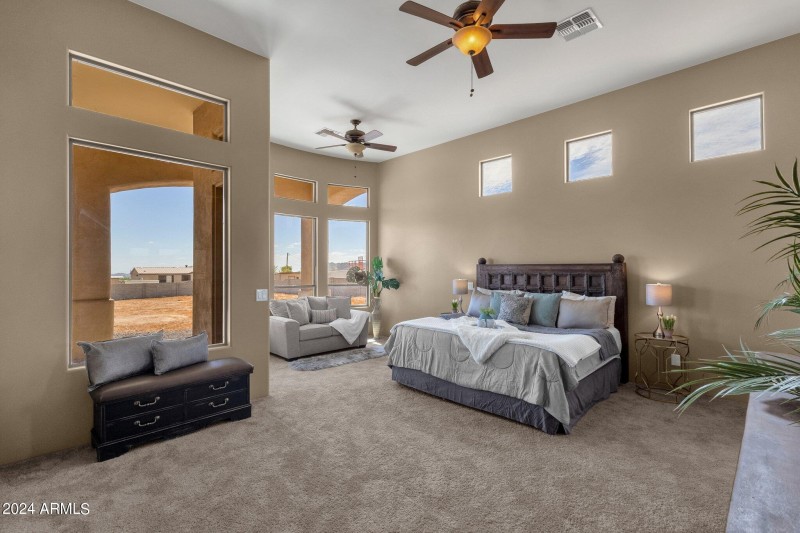 LOTS OF NATURAL LIGHT