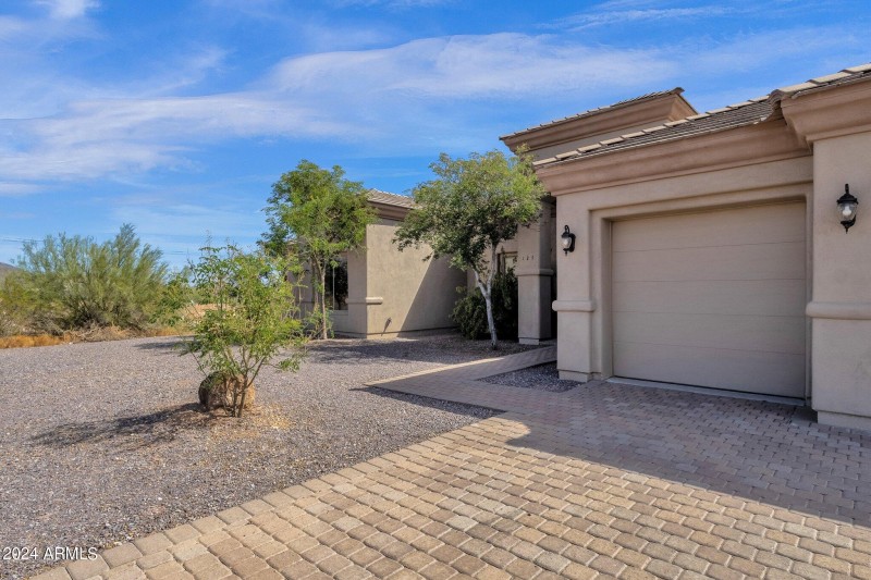 PAVER PATIO