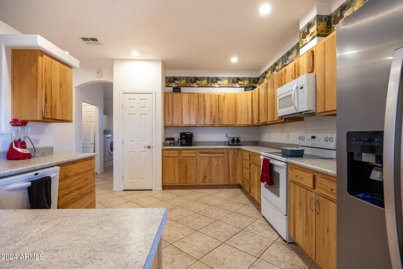 Kitchen 4