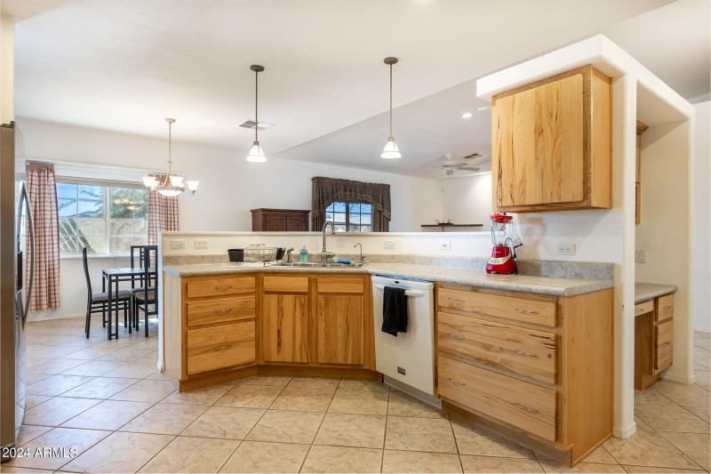 Kitchen 3