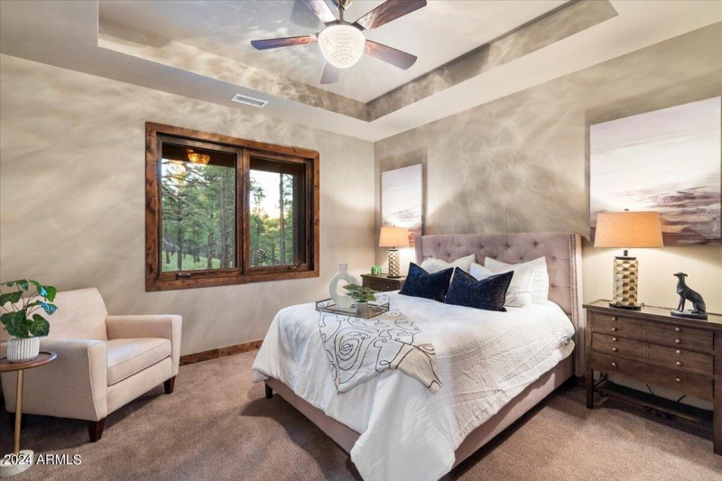 31-Solitaires Canyon Dr Home