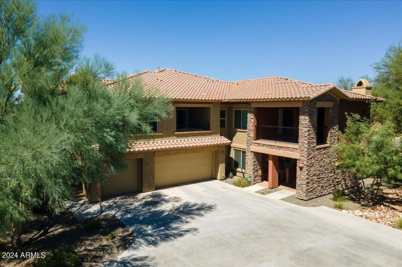 2 Car Garage