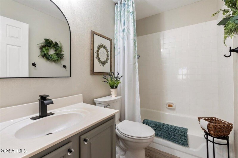 Hall Bathroom