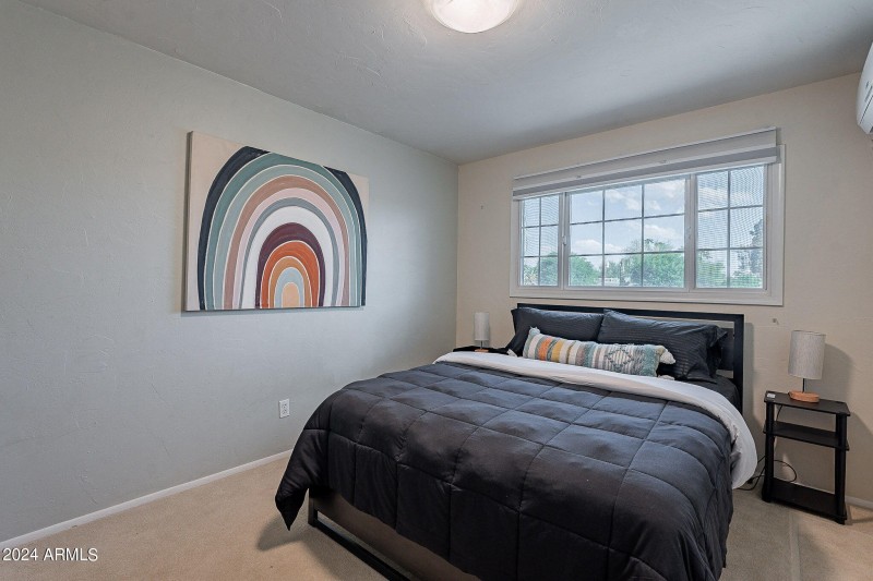 Upstairs guest bedroom