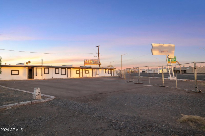 5-web-or-mls-QPT Photo - MAP_9080