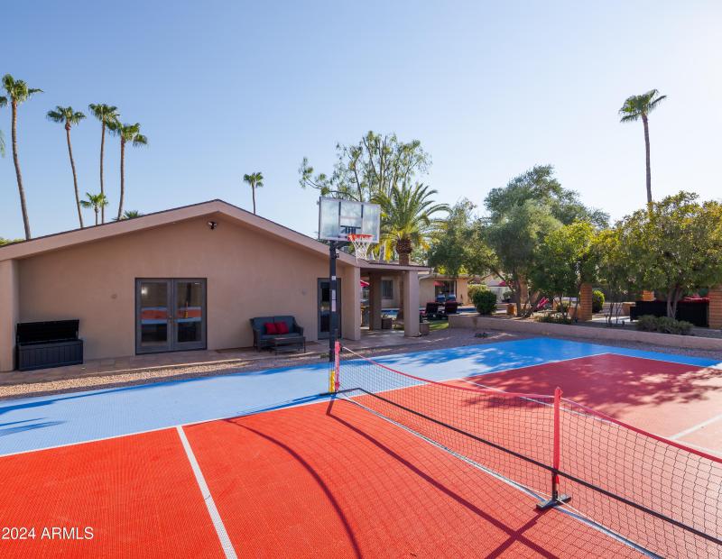 PropertyImageCo_6124EDelcoaAve_WEB-2