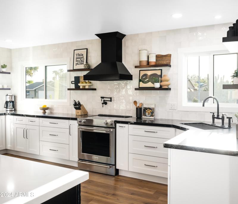 PropertyImageCo_13611N50thSt_WEB-21