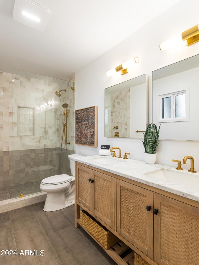 PropertyImageCo_13611N50thSt_WEB-36