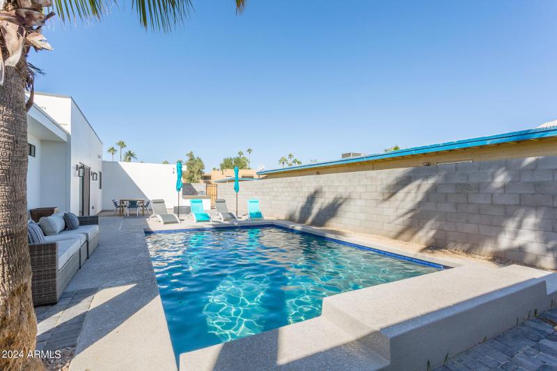 Full-Backyard-View (1)