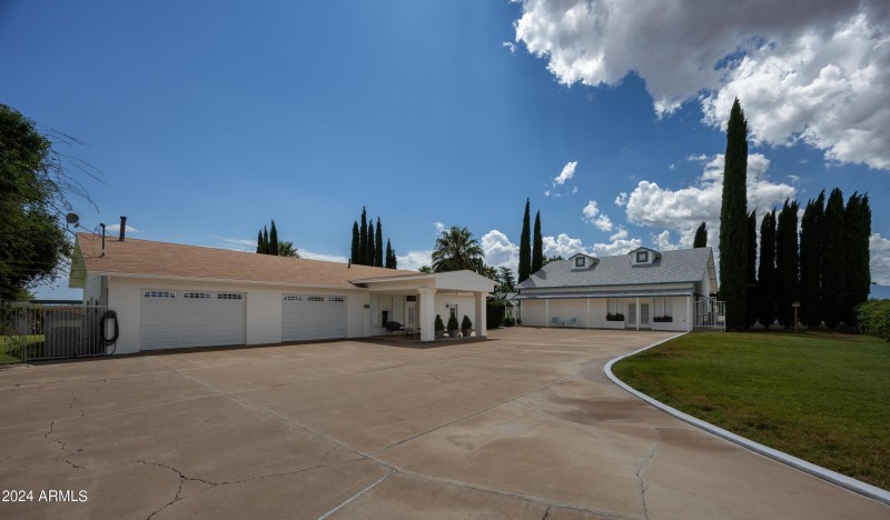 Driveway to Guest House