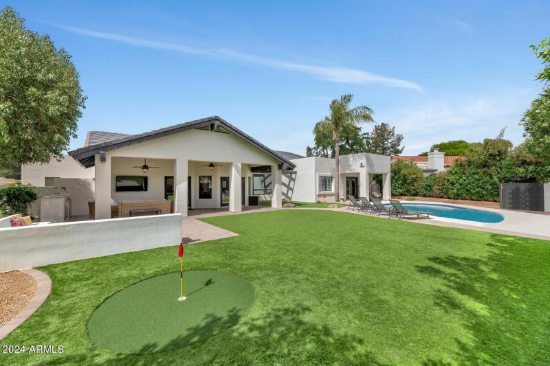 12823 N 78th St-large-028-032-12823 N 78