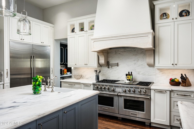 Gourmet Kitchen
