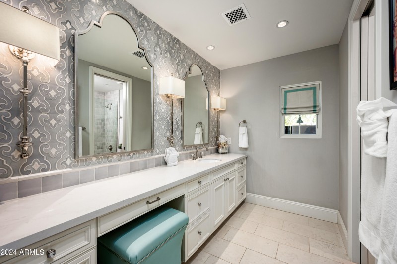 Casita Bath