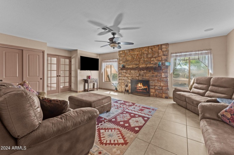 8-web-or-mls-DSC08680