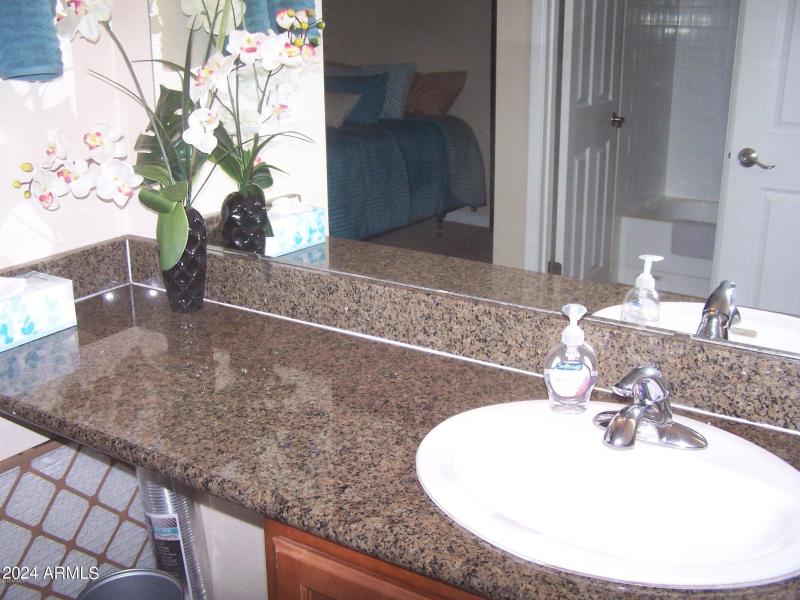 20190110215336243505000000-o