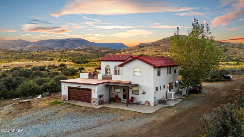 38-Aerial Front RIght