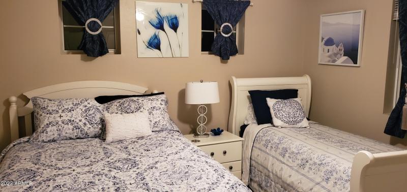 Bedrm #4 1 Queen/1 Twin