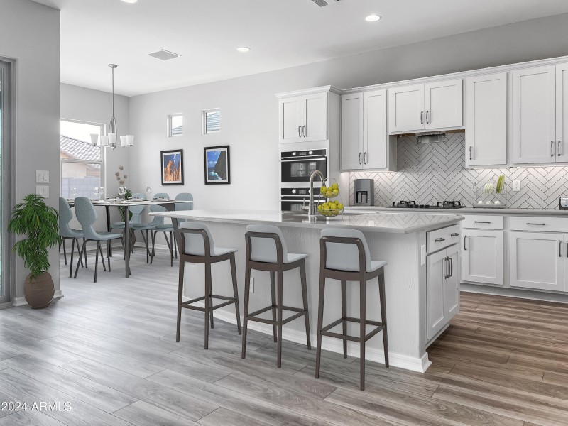 5) KITCHEN